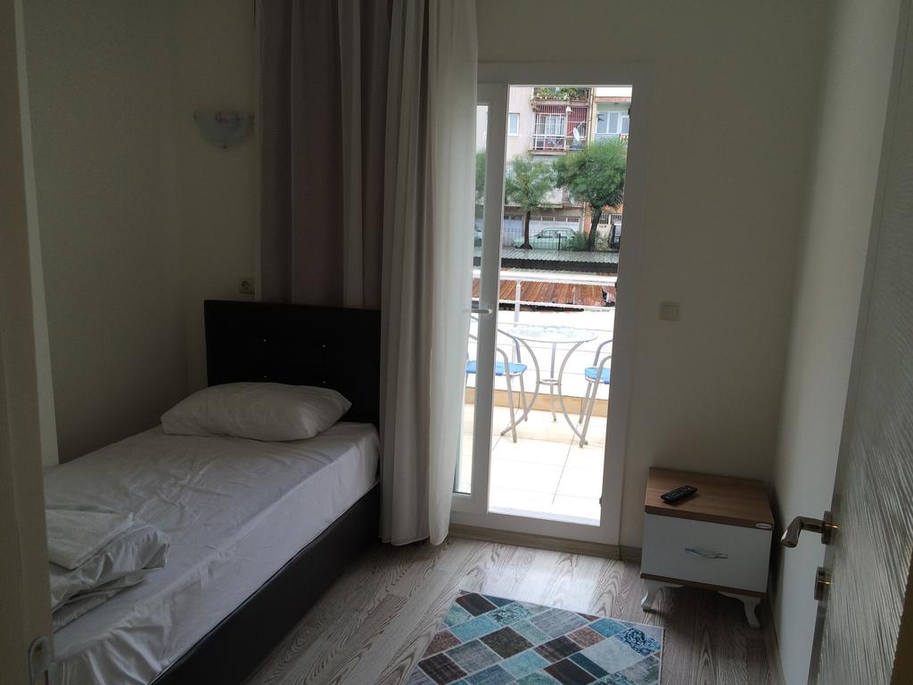 Bed and Breakfast Aydin Eli̇T Pansi̇Yon Zimmer foto